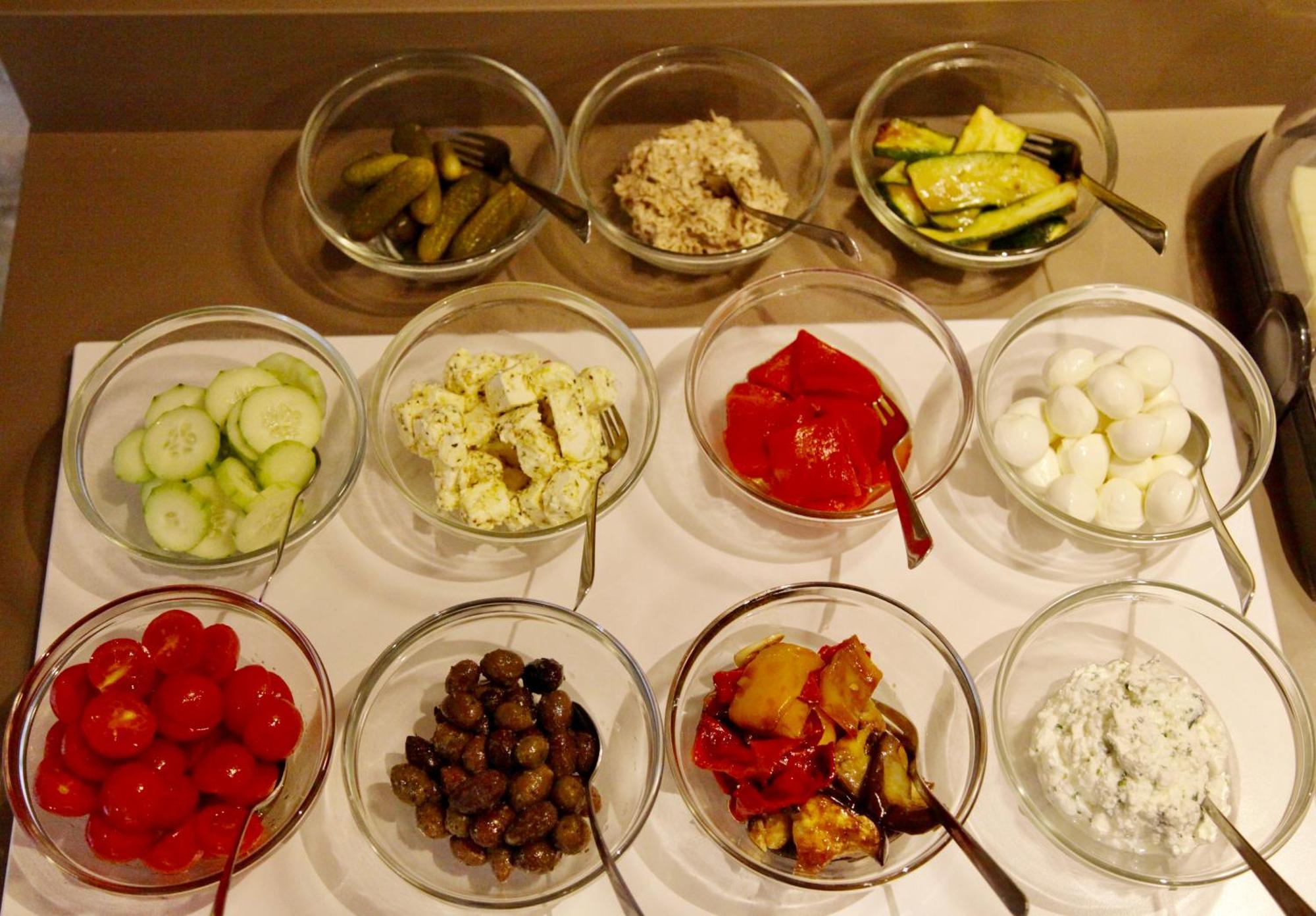 דוברובו Boutique Hotel Dvor מראה חיצוני תמונה