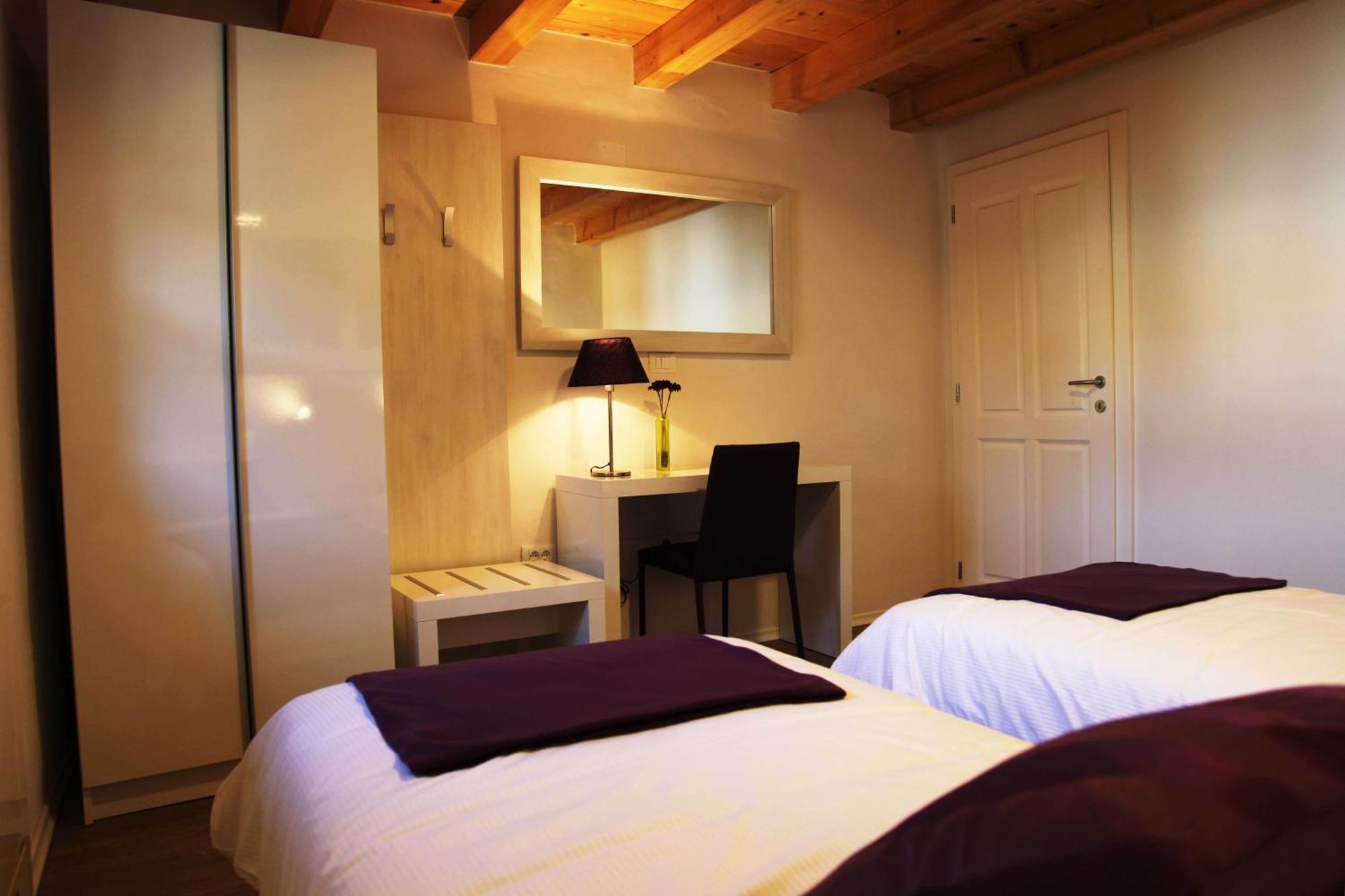 דוברובו Boutique Hotel Dvor חדר תמונה