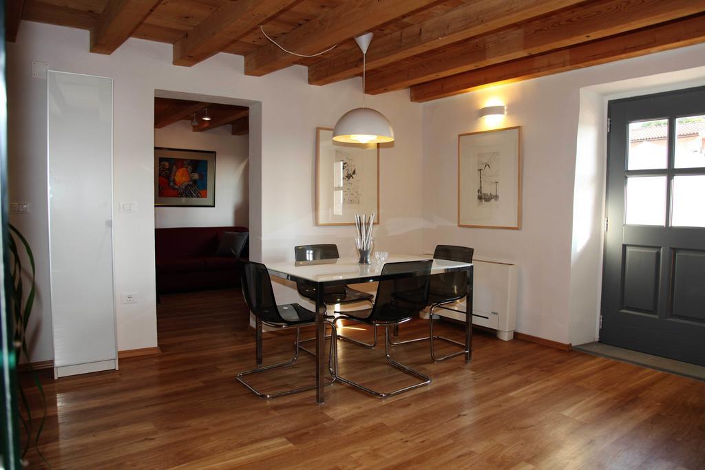 דוברובו Boutique Hotel Dvor חדר תמונה