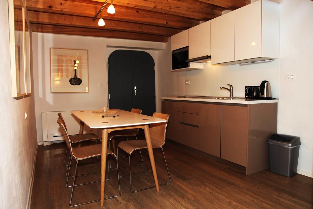 דוברובו Boutique Hotel Dvor חדר תמונה